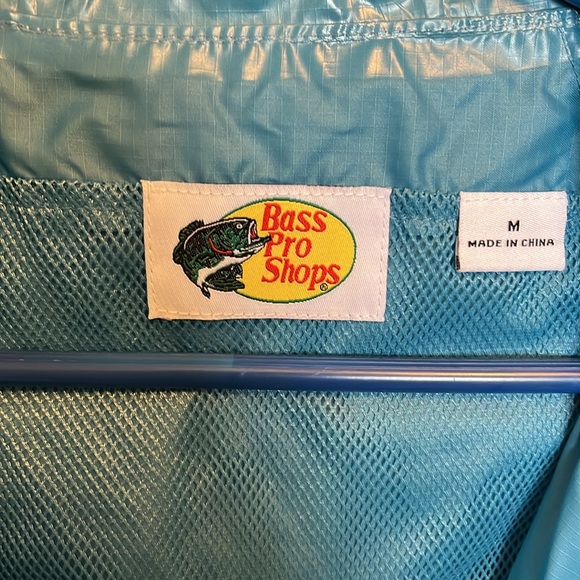 Like New Bass Pro Shops Women’s Rain Jacket Coat Blue Size Medium Lightweight - Picture 4 of 6